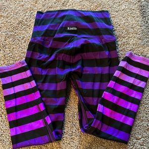 K-Deer Stripes 7/8 Leggings Size S